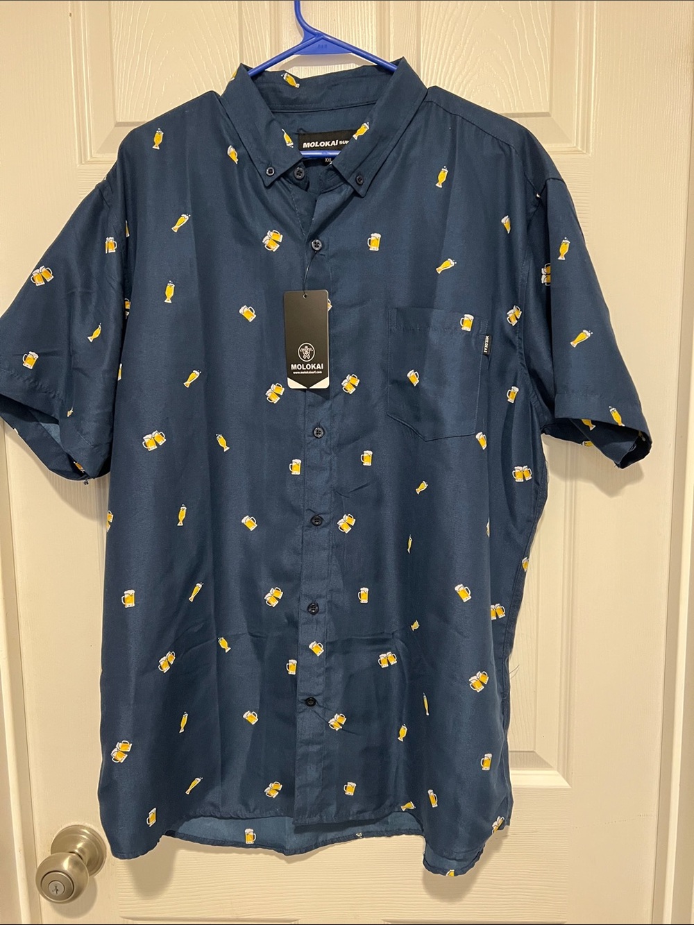 Lokai Navy Short-Sleeve Button-Down with Yellow Beer Mug Print